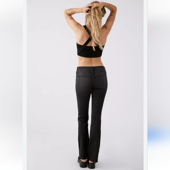 BDG Y2K Belted Flare Jean Size 27 Black please read description - Picture 3 of 16